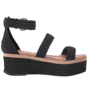 Chinese Laundry Zella Platform Sandals